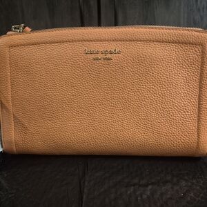 Kate Spade Vibrant Orange Wristlet